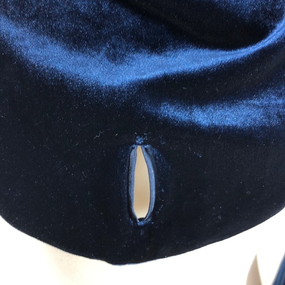 SLNY BLUE VELVET Shawl/Wrap NWT - Picture 7 of 7